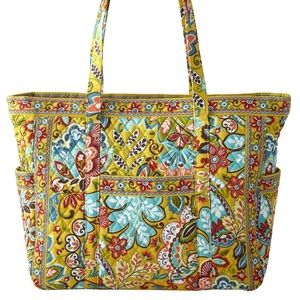 Vera Bradley “ Get Carried Away” Tote in Provençal